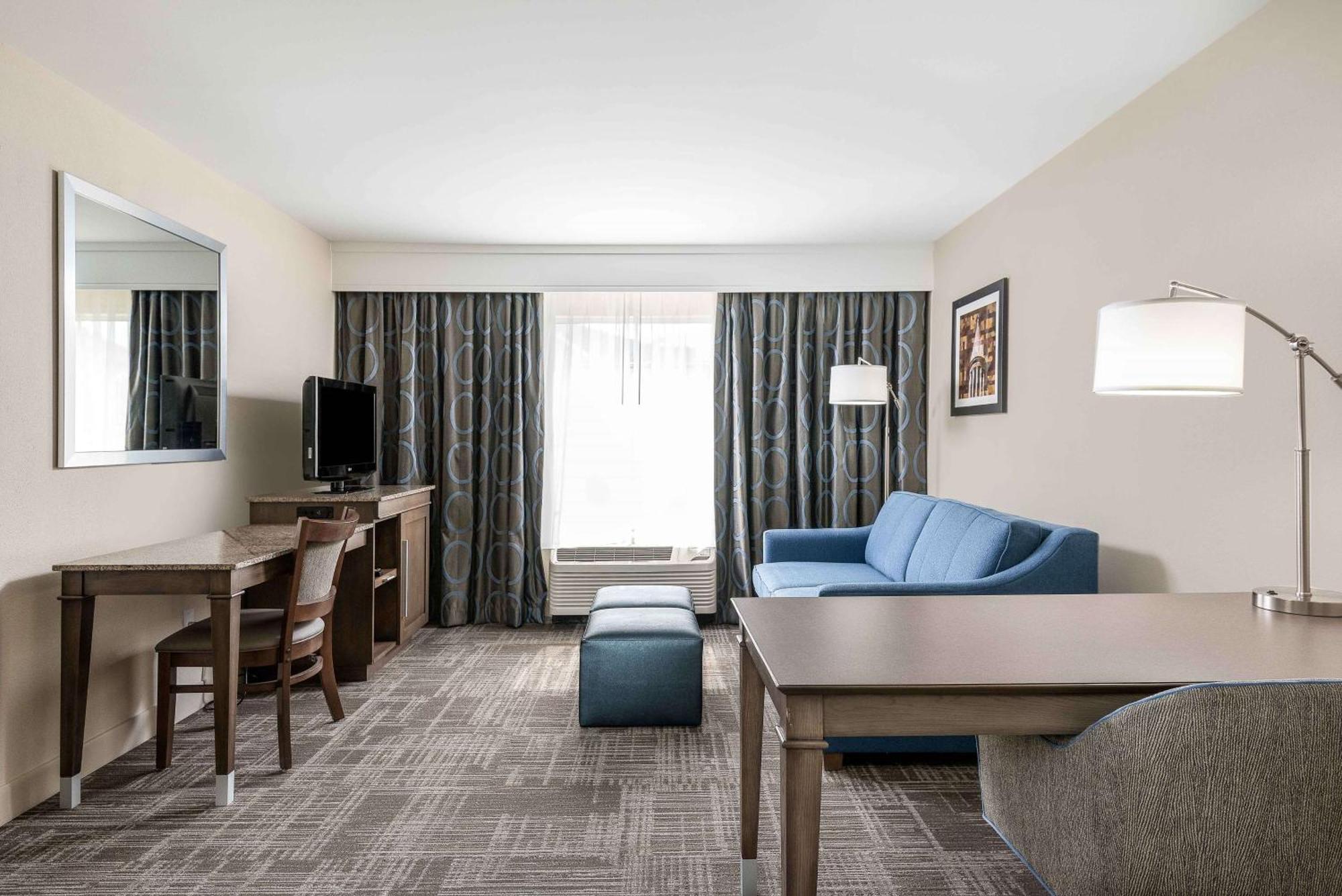 Hampton Inn & Suites Chapel Hill/Durham Exteriör bild