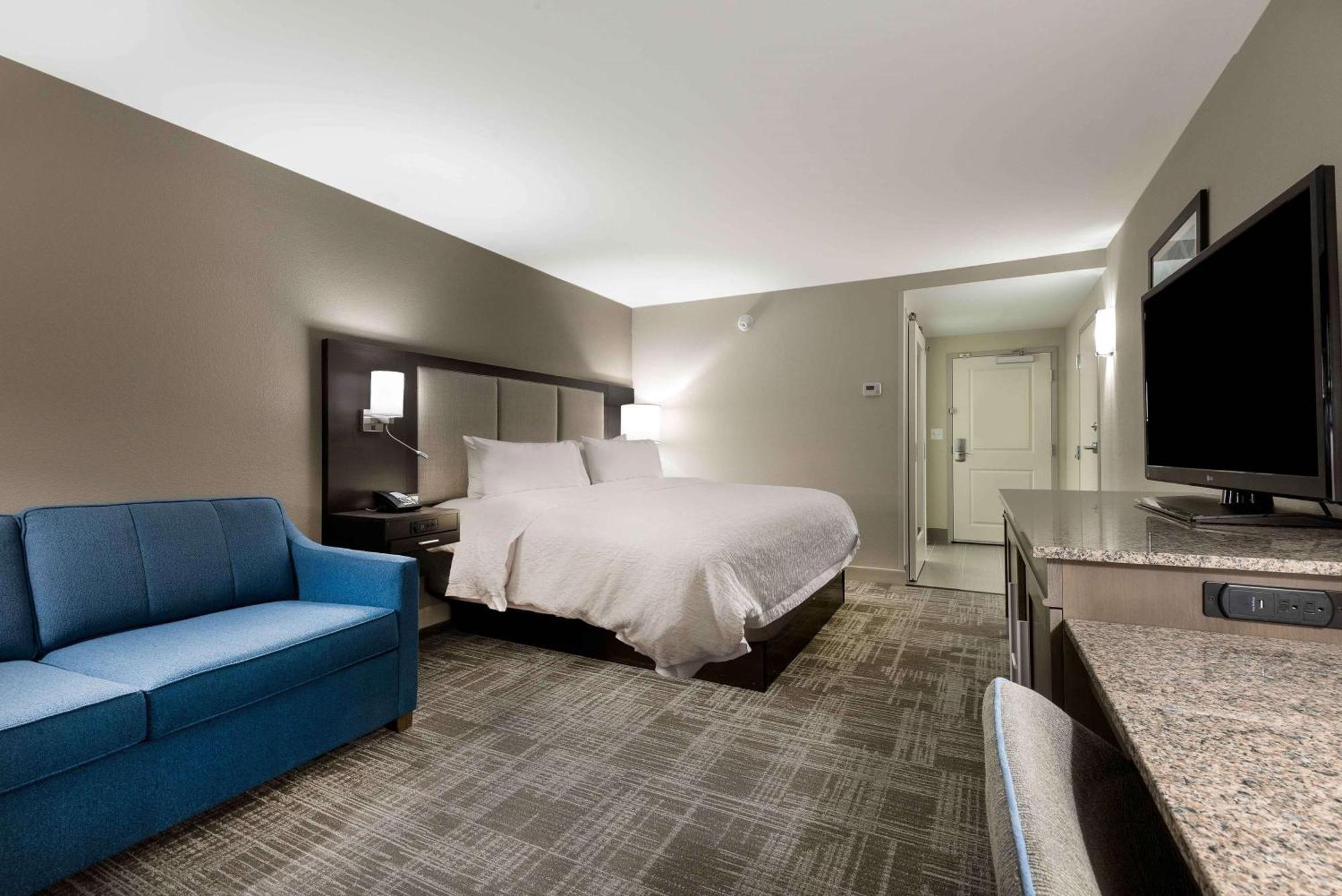 Hampton Inn & Suites Chapel Hill/Durham Exteriör bild