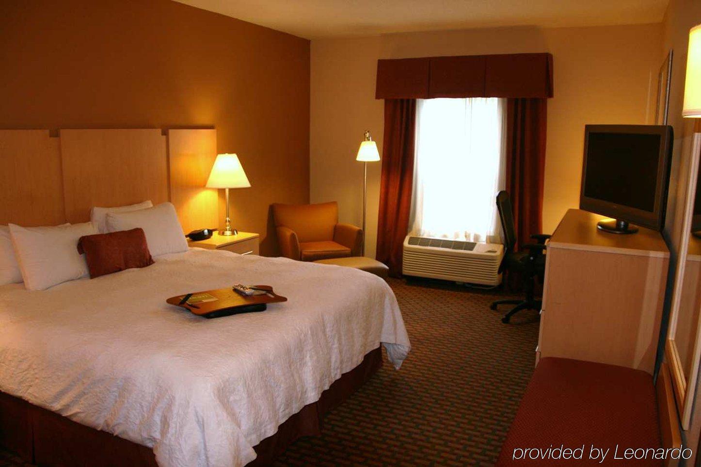 Hampton Inn & Suites Chapel Hill/Durham Rum bild