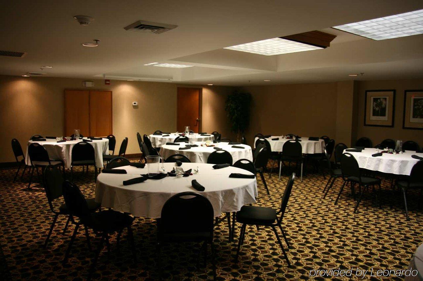 Hampton Inn & Suites Chapel Hill/Durham Restaurang bild