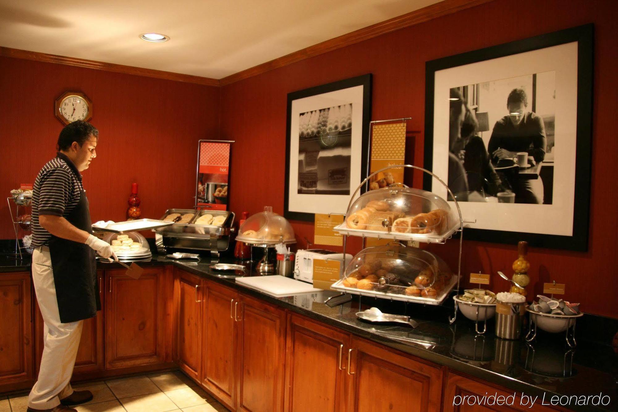 Hampton Inn & Suites Chapel Hill/Durham Restaurang bild