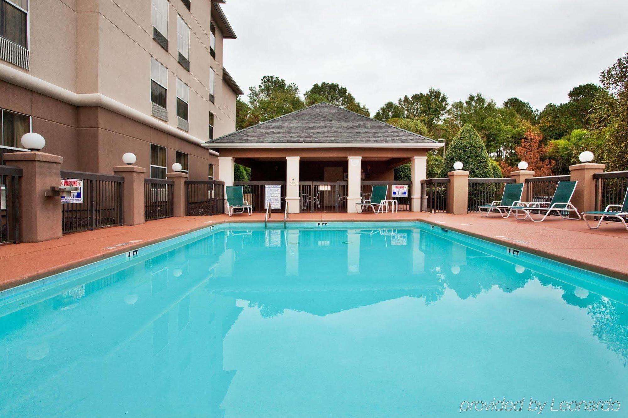 Hampton Inn & Suites Chapel Hill/Durham Exteriör bild